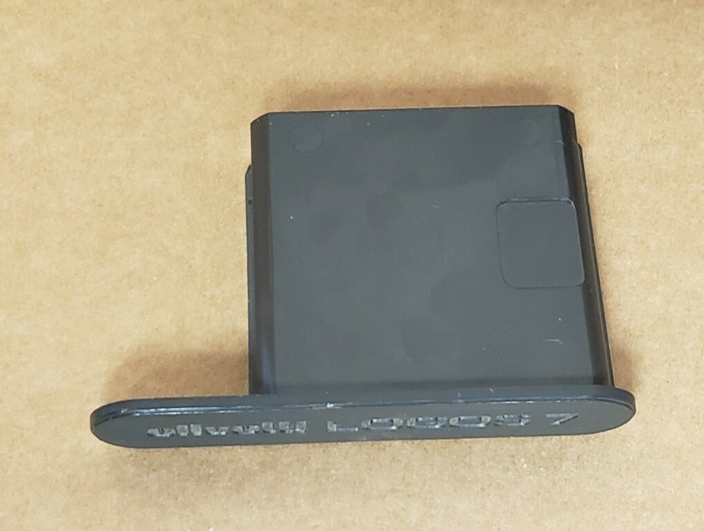 EXTREMELY RARE OLIVETTI LOGOS 7 CALCULATOR 6 VOLT INTERCHANGEABLE BATTERY PACK