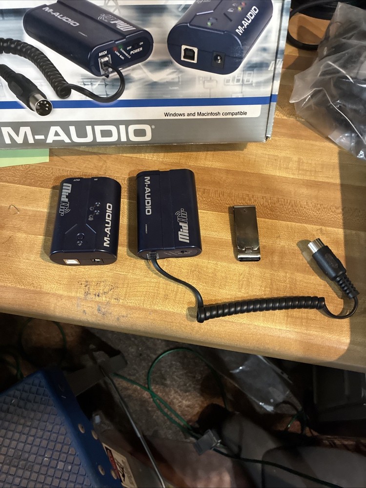 MIDAIR WIRELESS MIDI Transmitter And Receiver