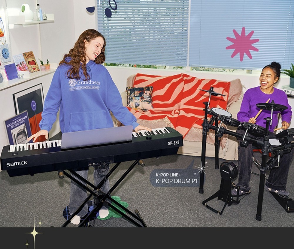Samick K-POP KPOP Stage LED Light Up Digital Piano SP-E88 Electronic Keyboard