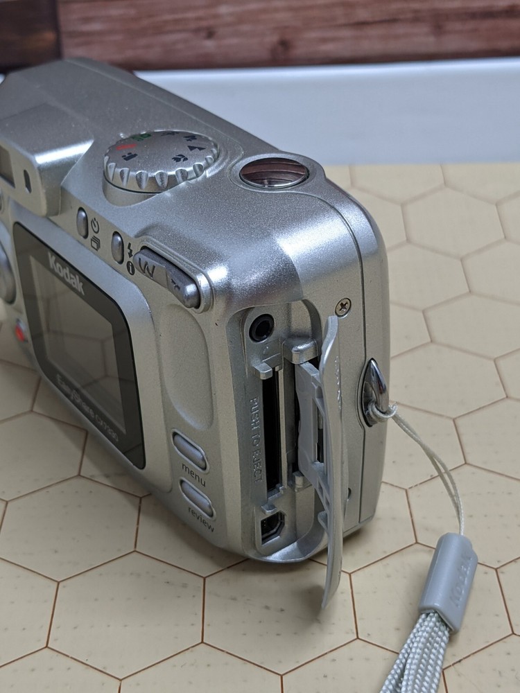 Kodak EasyShare Printer Dock & Camera Bundle Untested w/ Manual Software & Paper