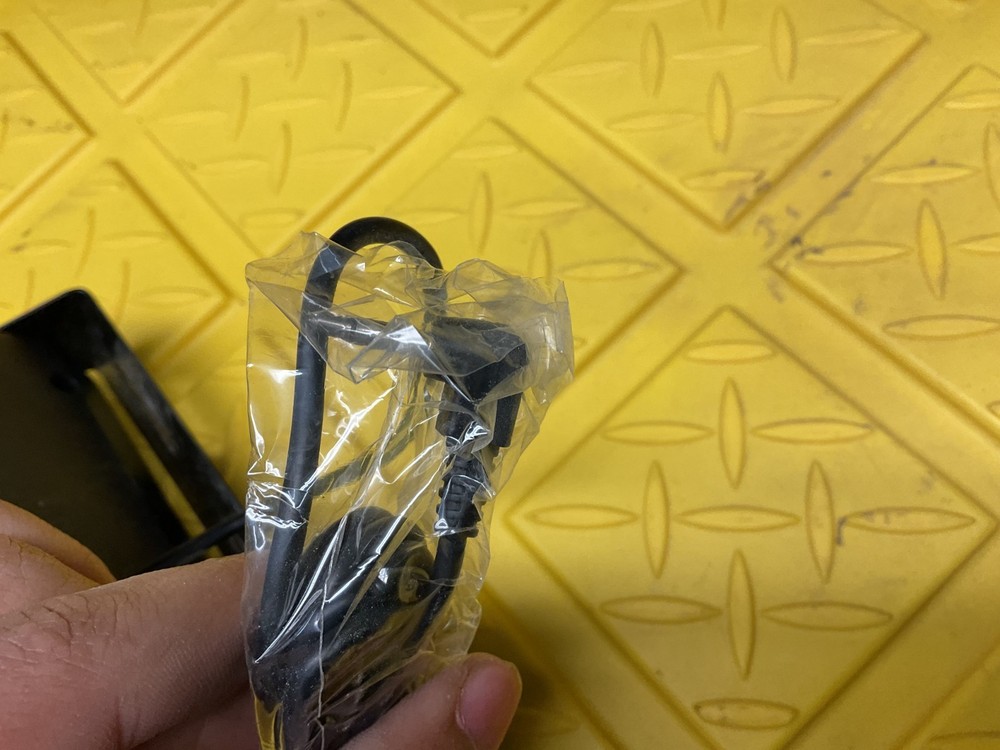 VECTORCOM Rectangular 3.5mm Plug 5W External CB Speaker for Ham Radio PN TRD550