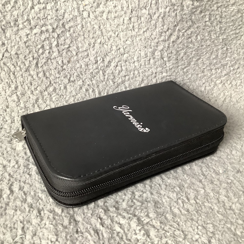 Yarniss Lighted Crochet Set Complete Zip Case Lighted Rechargeable Base Tested