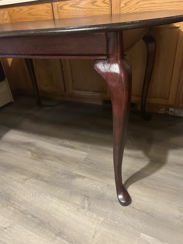 Table Chairs And Extra Leaf Cherry Wood.