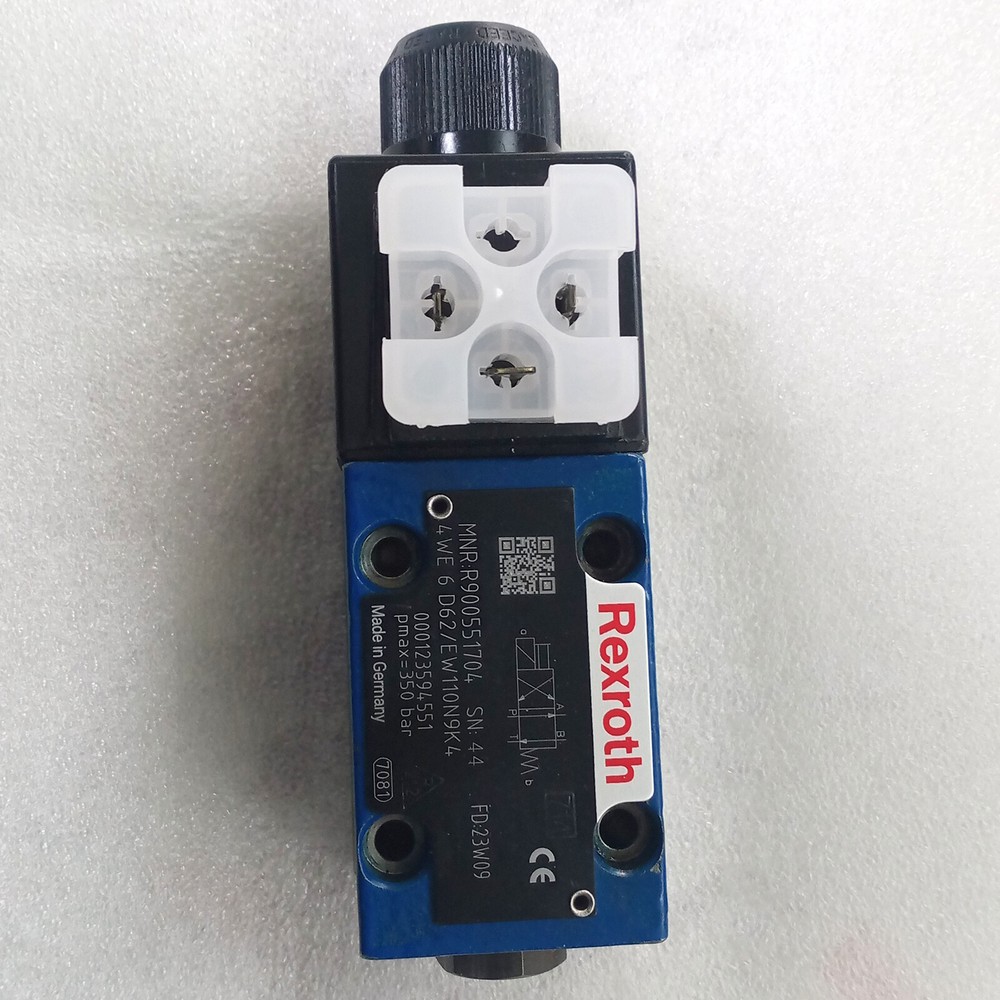 1PC  VALVE  4WE6D62/EW110N9K4