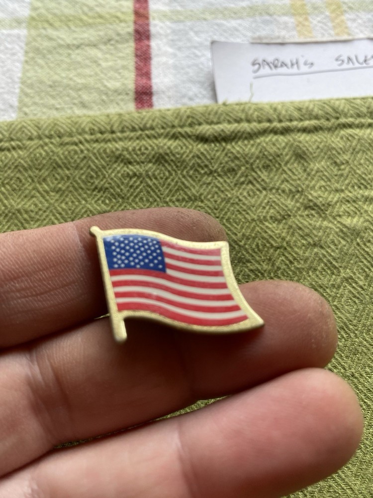 American Flag Enamel Pin