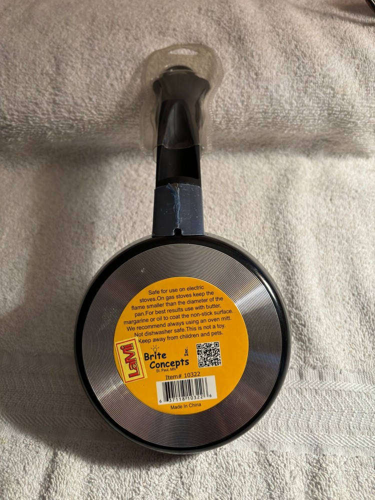 SMALL FRY PAN MINI CHEF NEW
