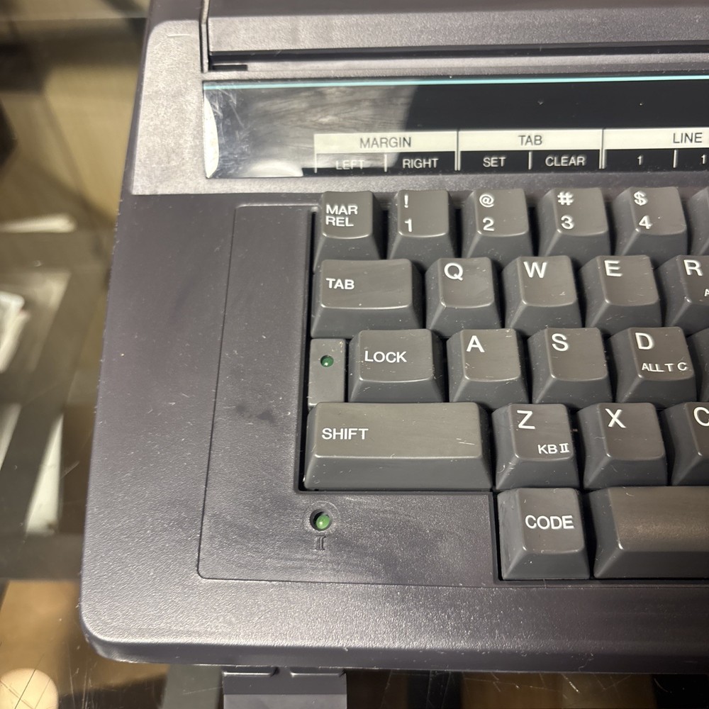 Sharp PA-3000 Portable Electronic Intelliwriter typewriter Tested