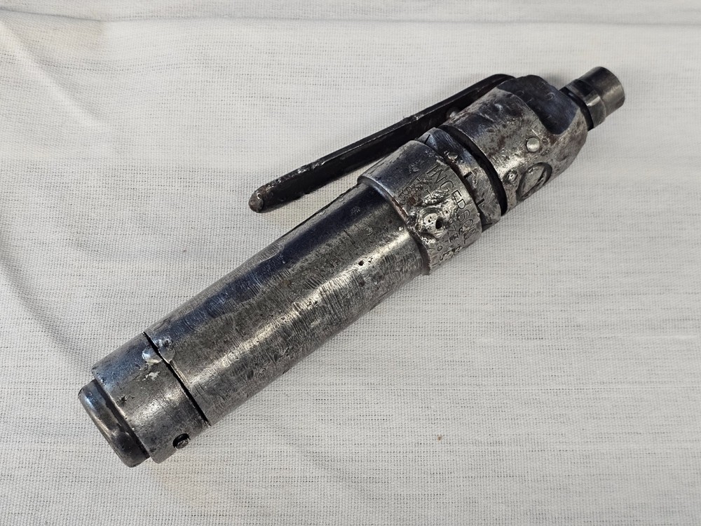 IR 182 Pneumatic Air Hammer Chisel Needle Scaler Chipper Rust Removal Tool