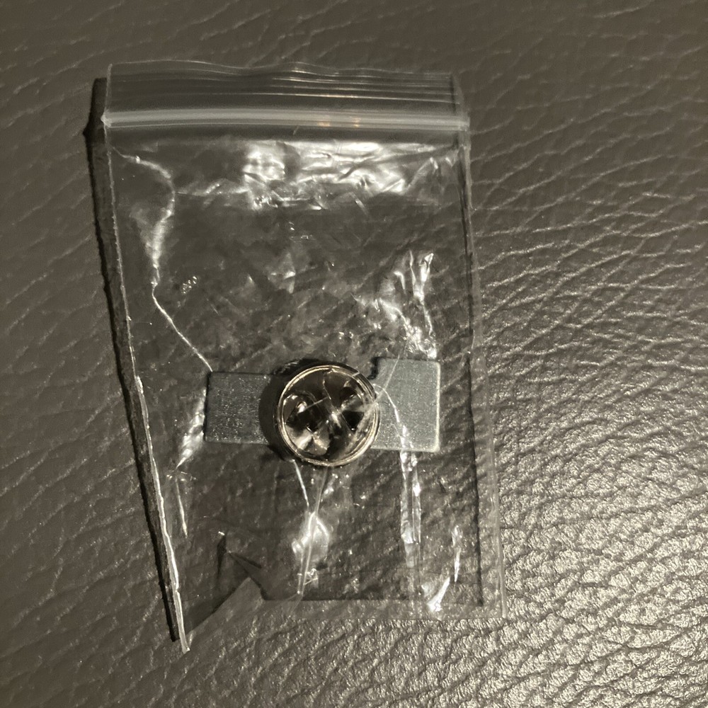 New Blue & White Illinois Pin