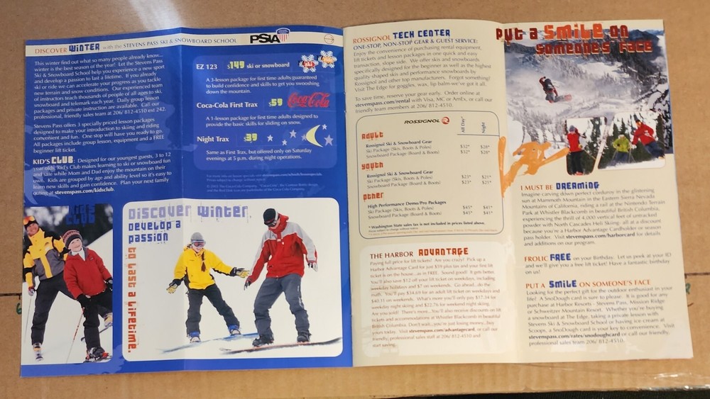 2003/04 STEVENS PASS SKI AREA 8P BROCHURE WASHINGTON. MINT