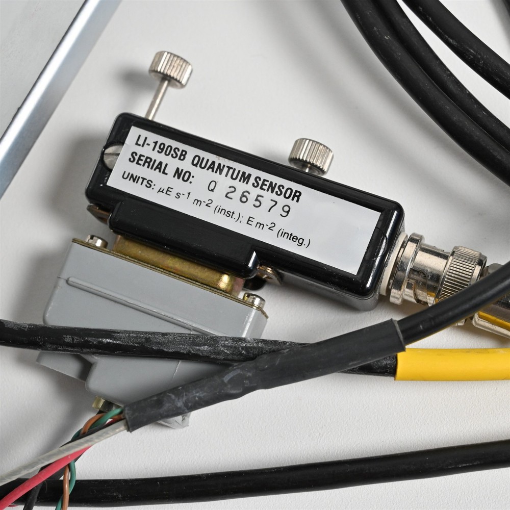 DL2e Data Logger + Several Probes/Sensors, Delta-T Devices Theta Quantum Li-Cor