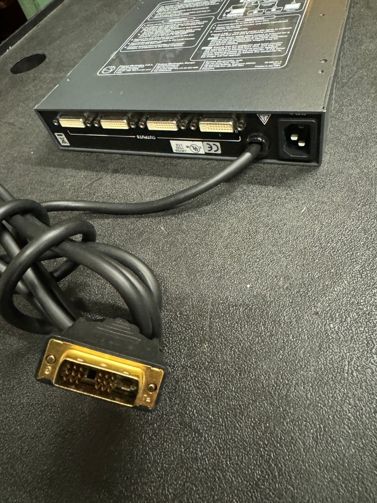 EXTRON D/2 DA 4 DVI DIRECT DIGITAL DISTRIBUTION AMP