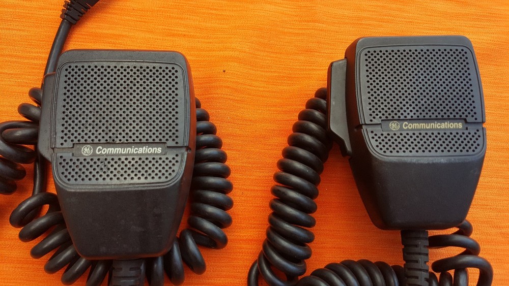 GE GENERAL ELECTRIC COMMUNICATIONS HAND HELD HANDHELD MICROPHONE SPEAKER COMM