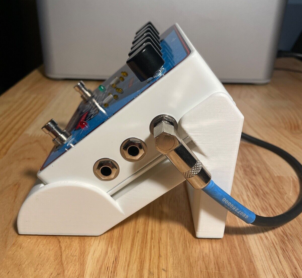 Electro-Harmonix Large Pedal Desktop Stand - 3d Printed - White - Memory Man