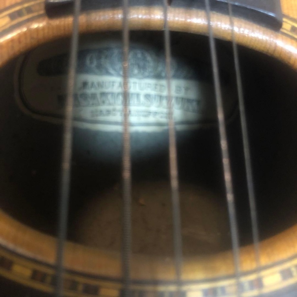 Wooden mandolin 8 string flower pattern