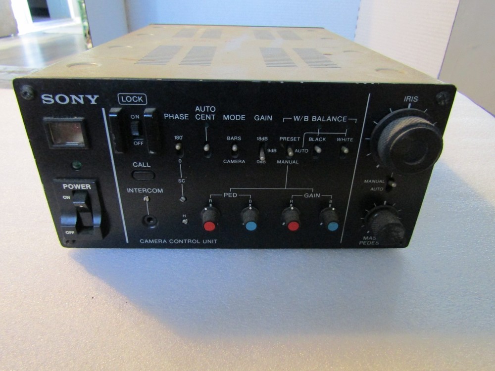 VINTAGE SONY CAMERA CONTROL UNIT CCU-M3
