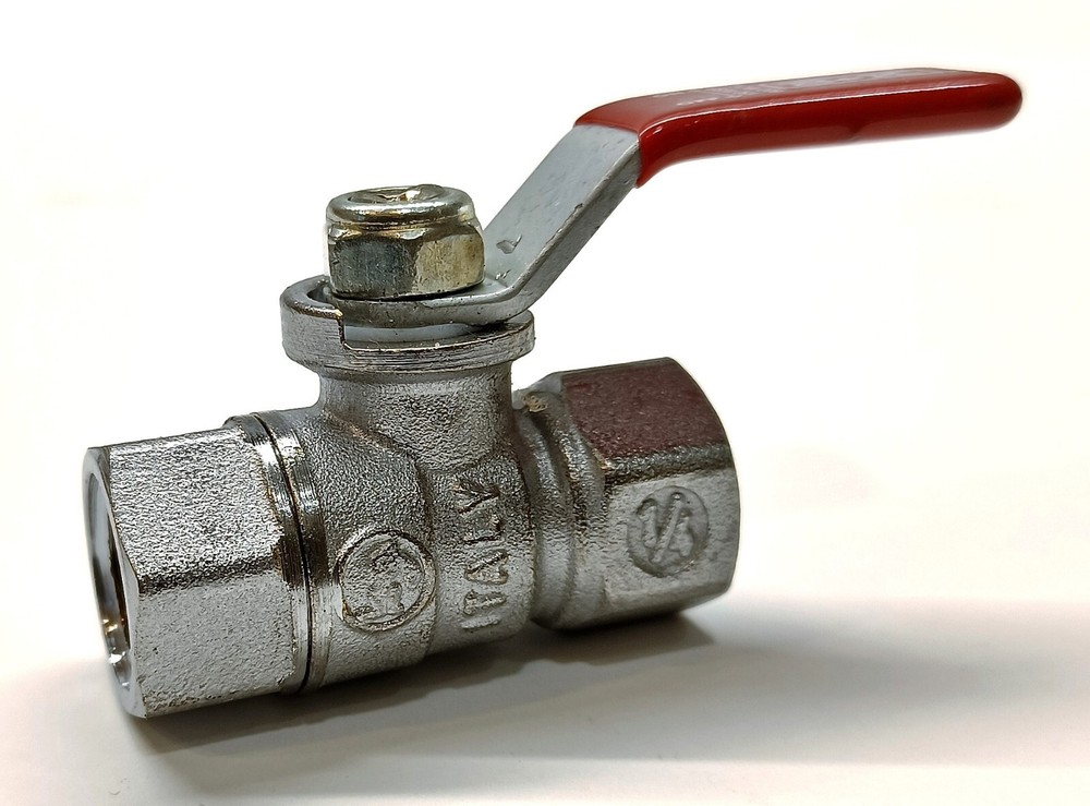 Ball Valve  B & K 107-000NL    1/4"  IPS threaded