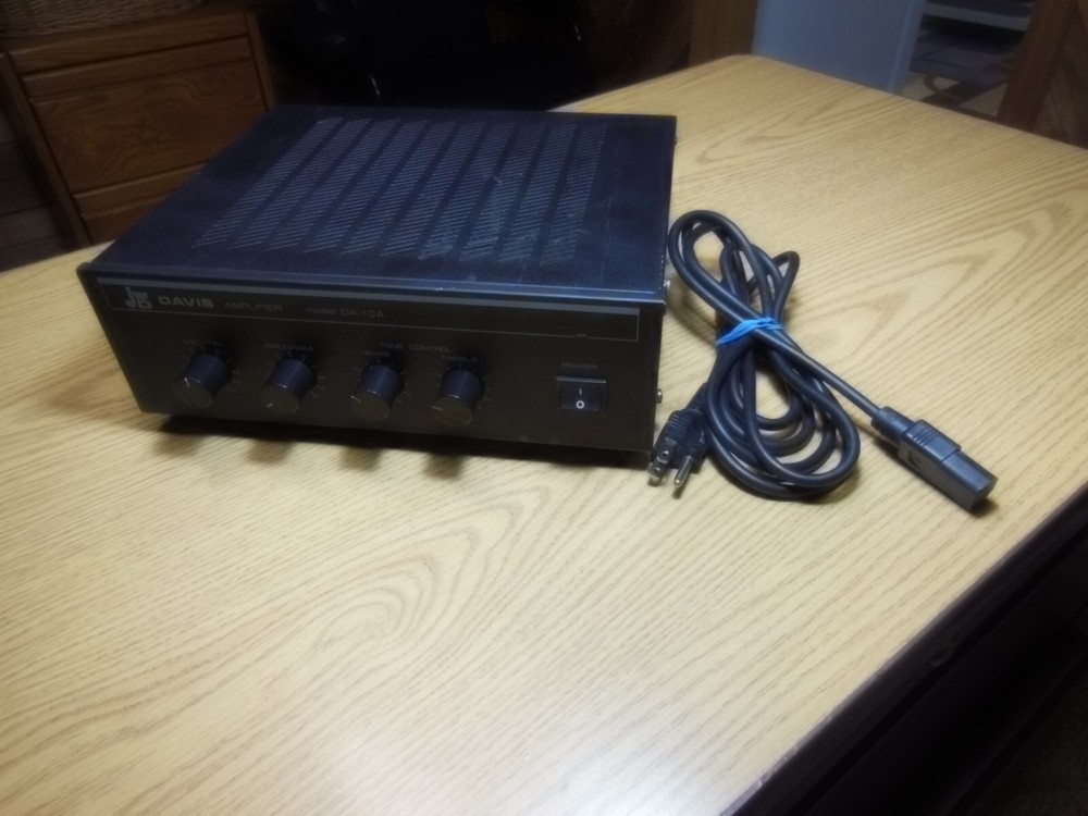 J W Davis Micophone Amplifier Da-10a