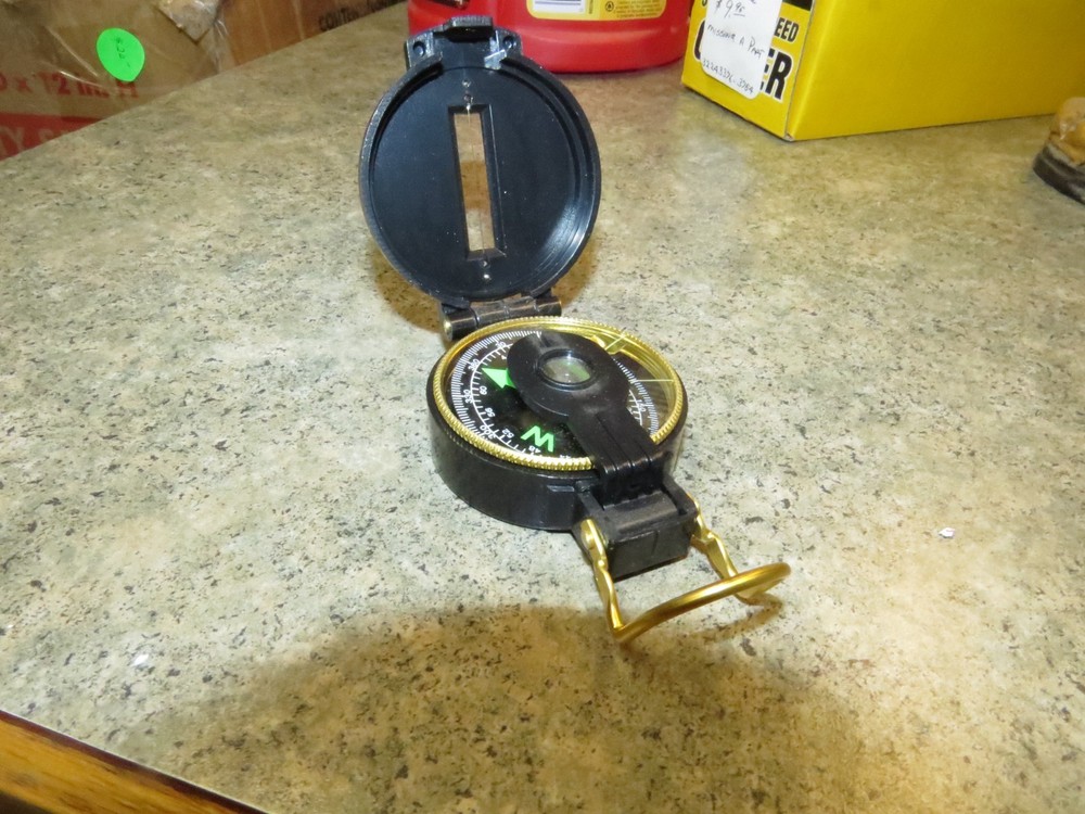 Vintage Engineer Directional Pocket Compass - Black