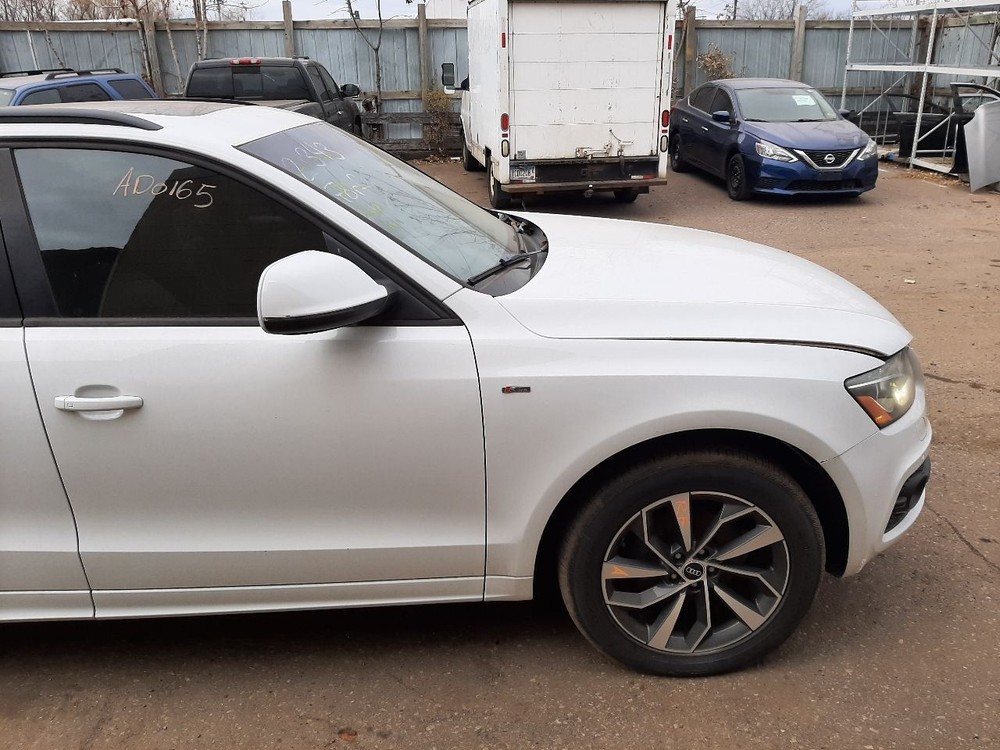 Q5 AUDI 2012 Air Shutter 1071381