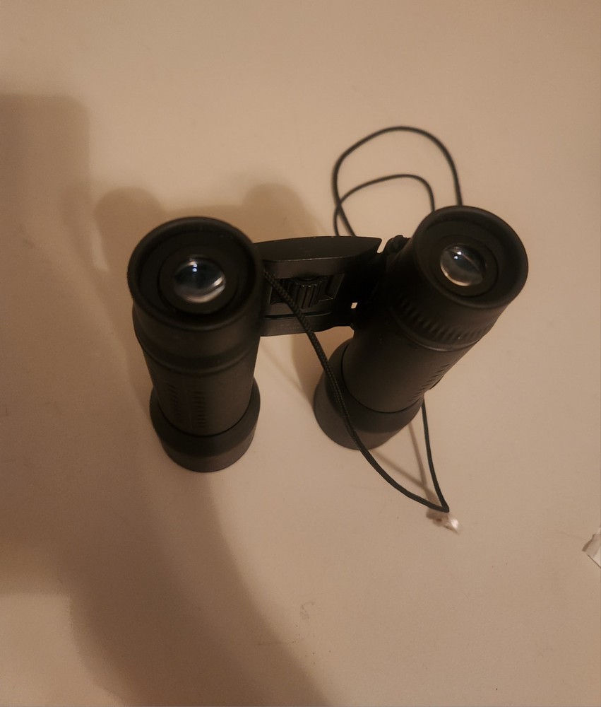 TASCO ES16X32 Essentials Binocular