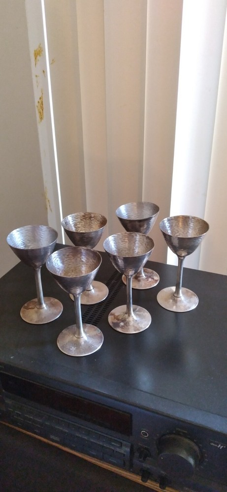 6 Meriden Silver Plate Gobletts #313