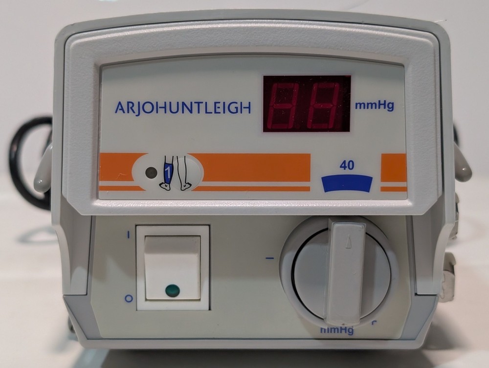 ArjoHuntLeigh AC 550 Flowtron Excel DVT Compression Pump System, Powers On