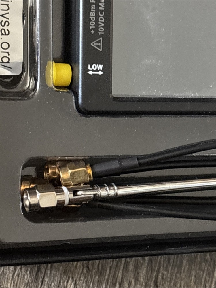 Tiny Spectrum Analyzer TinySA 100kHz-960MHz Portable Frequency Analyzer in Box