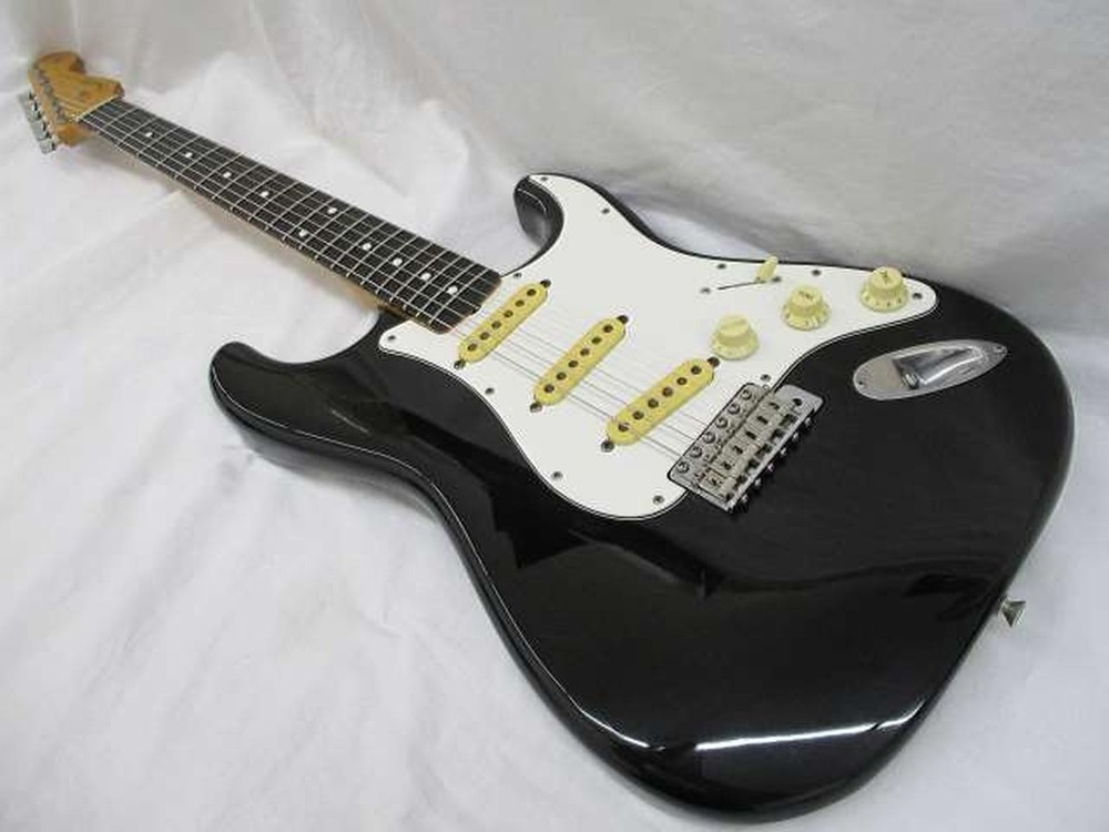 FENDER JAPAN ST62-55 792697