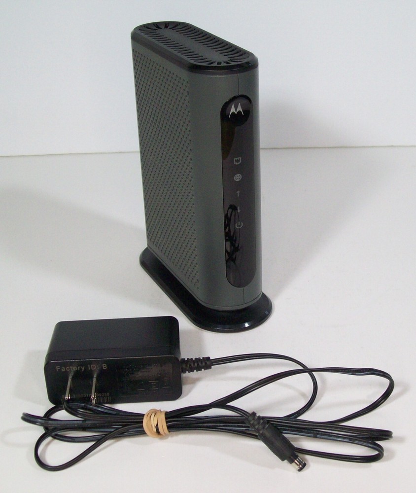 Motorola MB7220 DOCSIS 3.0 Cable Modem 8x4 343 Mbps Working Pull Comcast Xfinity