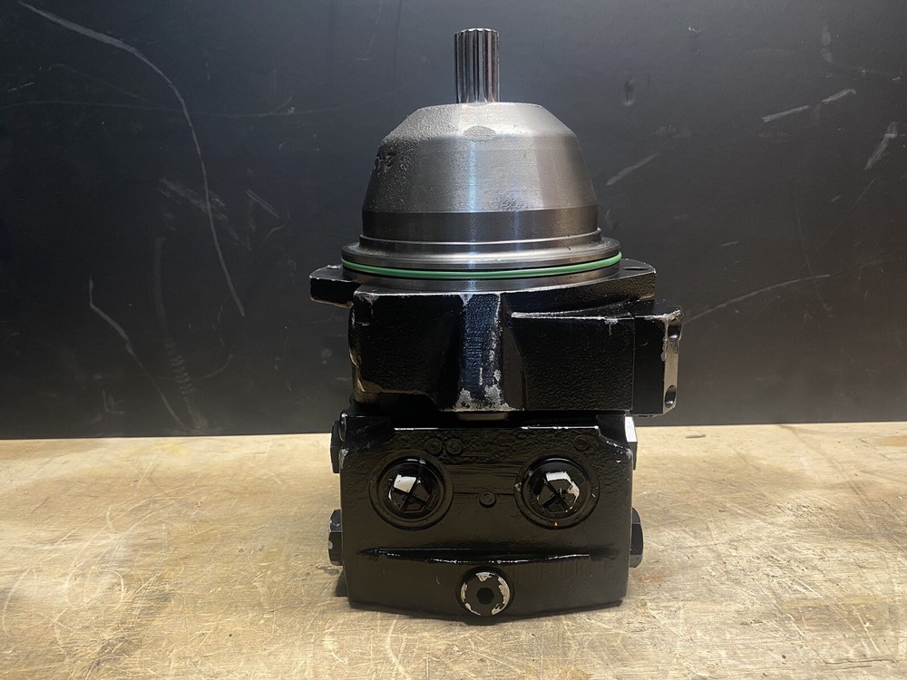 Rexroth Axial Piston Variable Motor R992002148 A10VE45 Plug In Version - New OB