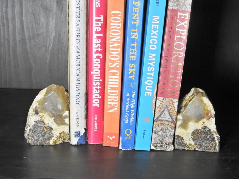 Book Ends Agate?