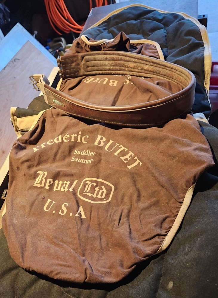 Butet English Riding Saddle