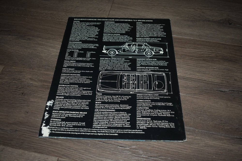 Rolls-Royce Corniche foldout sales brochure 1977