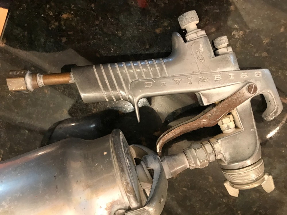 Vintage Devilbliss Spray Gun MGA 505 with Cup