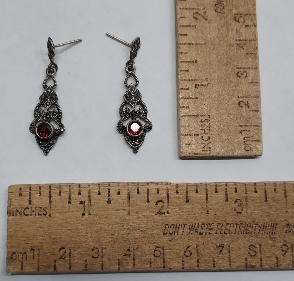 RED setting - 925 - pierced EARRINGS - listing #7767