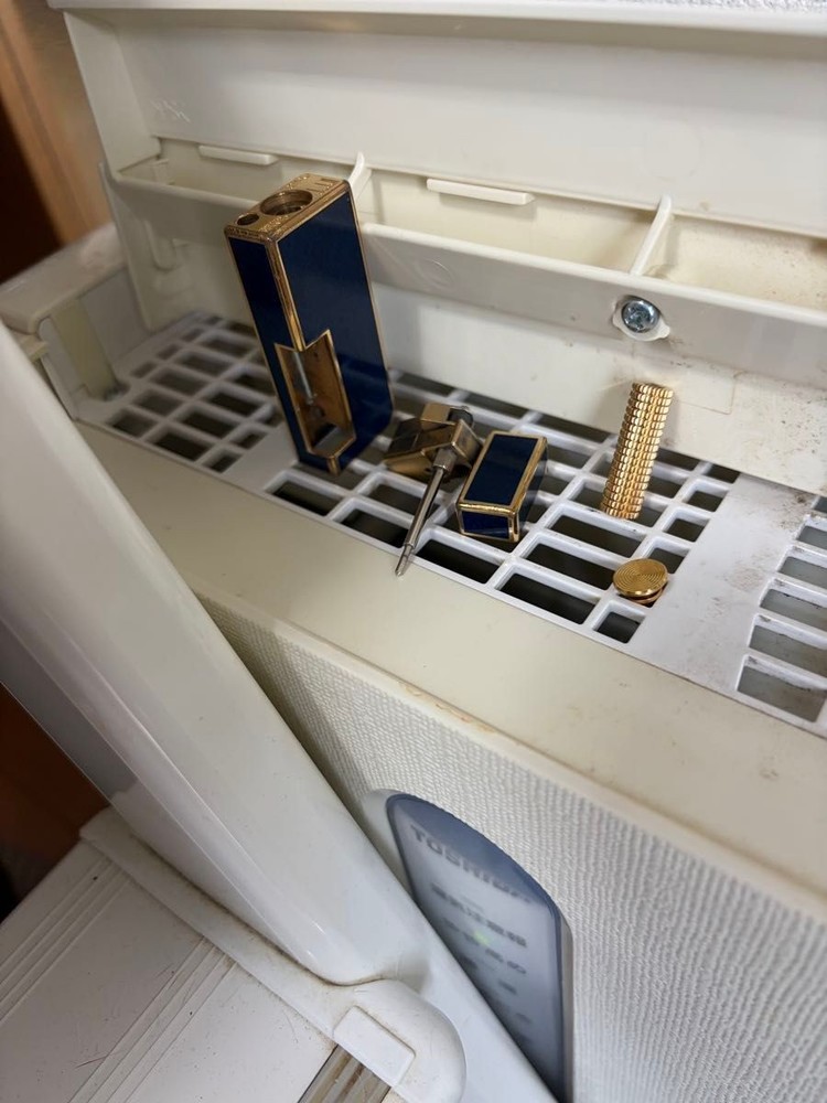 Overhauled Dunhill Rollagas lighter Blue Gold without box