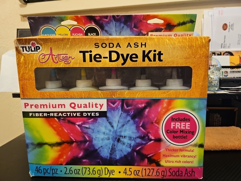 tie dye kit open box