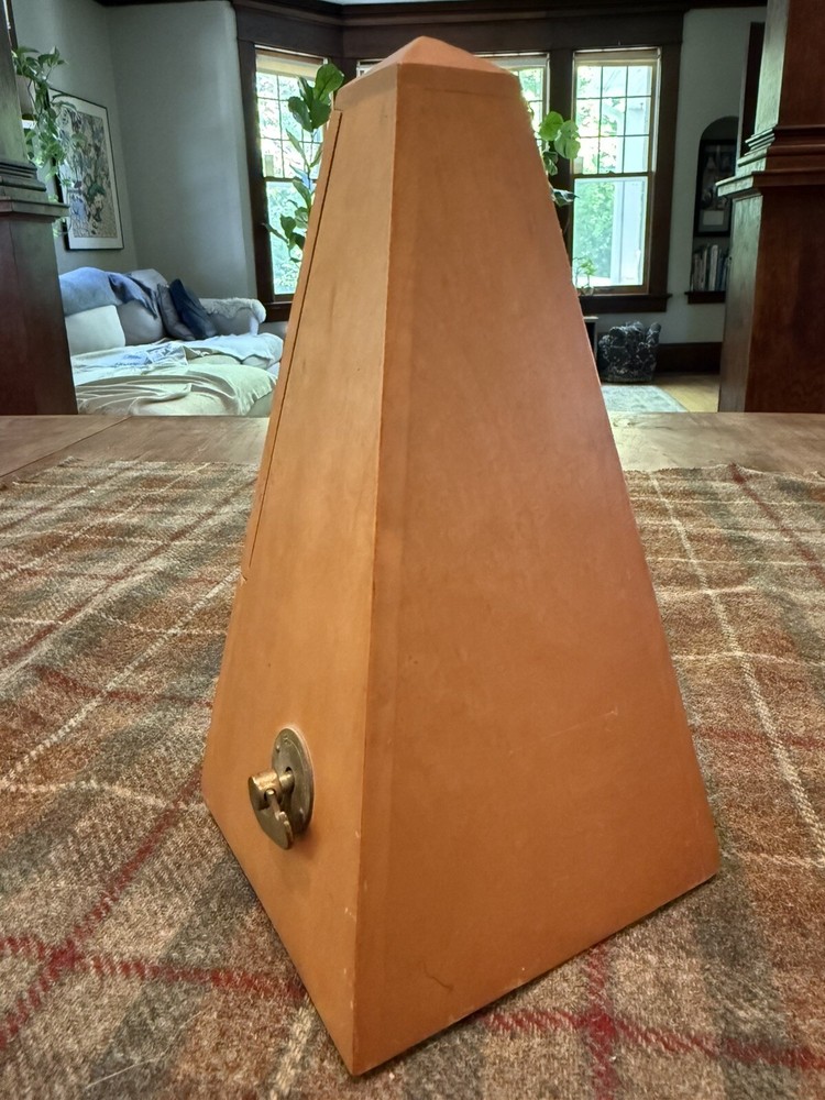 Vintage Seth Thomas Wood Mechanical Key Wind Metronome.