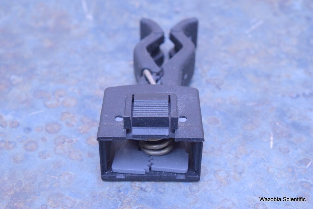GE AKTA COLUMN HOLDER FOR LIQUID CHROMATOGRAPHY