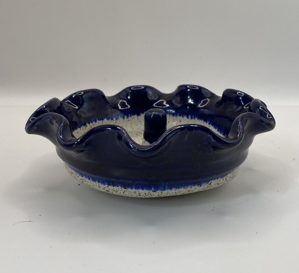 White’s Studio Pottery Oven Safe Apple Dish