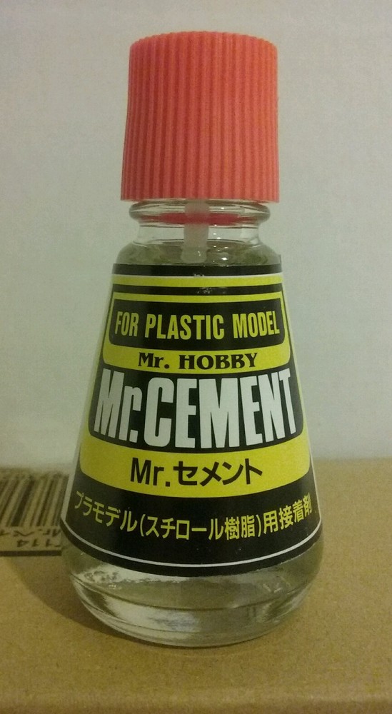 Gunze Sangyo #MC124 Mr. Cement 23ml.