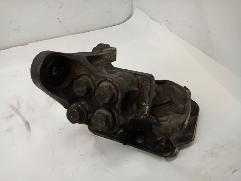 Kenworth MX13 Left Rear Engine Mounts, 167902    (9728054