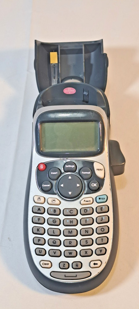Dymo LetraTag Handheld Label Maker Works!