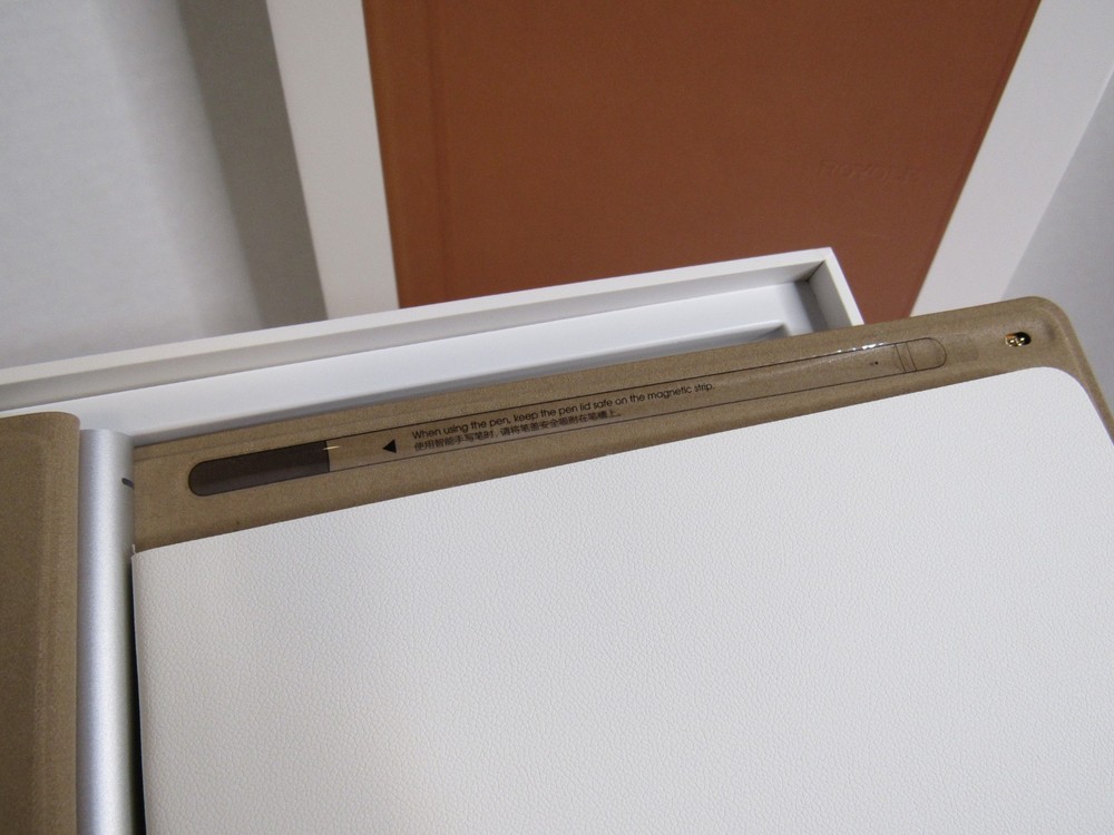 Royole RoWrite 2 Smart Writing Notebook With Real Paper Pen Writing! Great Shape