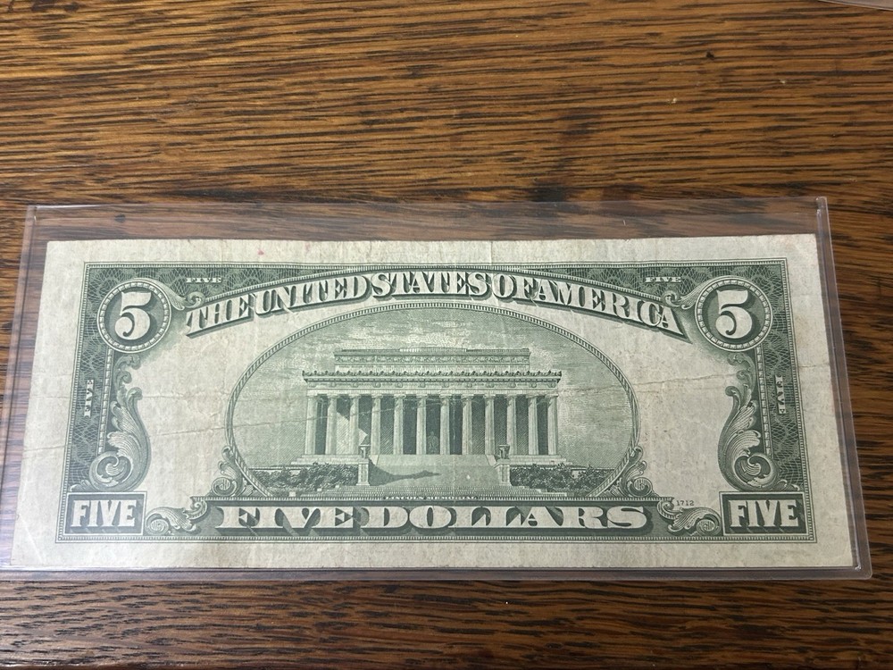 1928 & 1953 Five Dollar Bill