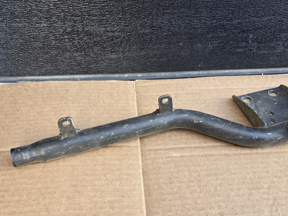 OEM HARLEY DAVIDSON SOFTAIL EXHAUST SUPPORT MOUNT BRACKET INTERCONNECT TUBE FLST