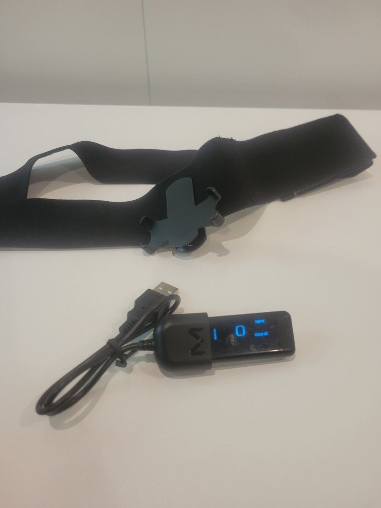 VERT Vertical Jump Sensor, Includes Sensor, Clip, Strap And Charger