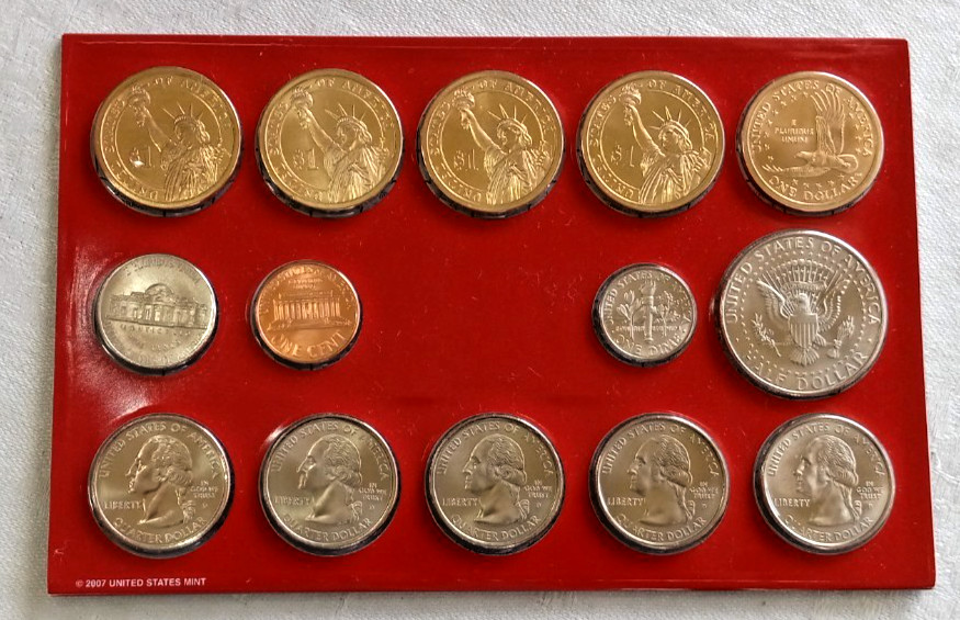 2007 US Mint Uncirculated Coin Sets Philadelphia & Denver Mints