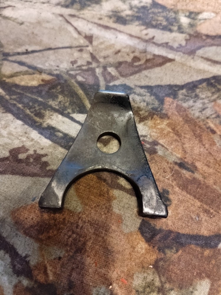 Distributor Clamp Mercruiser